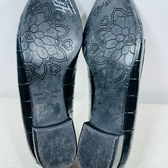 Brighton Sabina black croc textured leather loafers. Size 8 - Picture 6 of 7